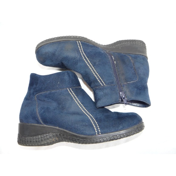 Basic Editions Womens Navy Blue Suede Ankle Boots Wedge Heel Side Zip Size 8W - Picture 2 of 10